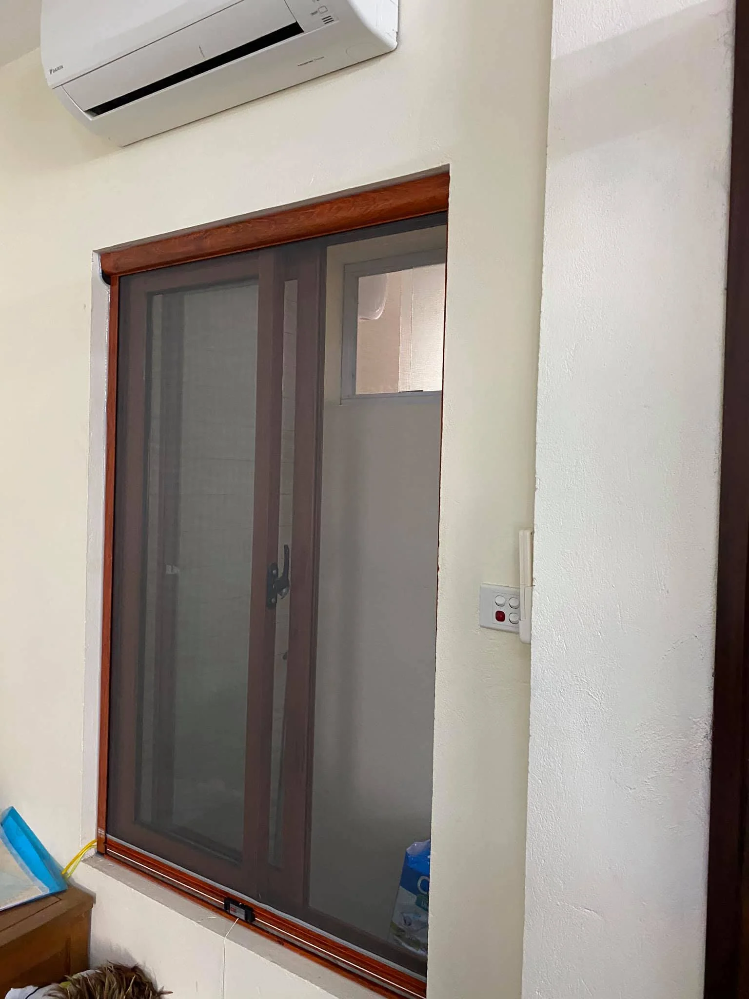 cửa lưới chống muôi Sơn La