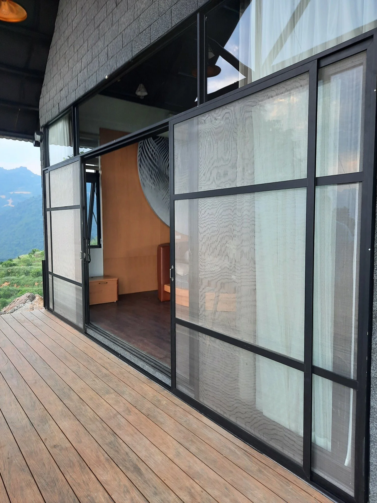 Cửa lưới chống muỗi Hòa Bình