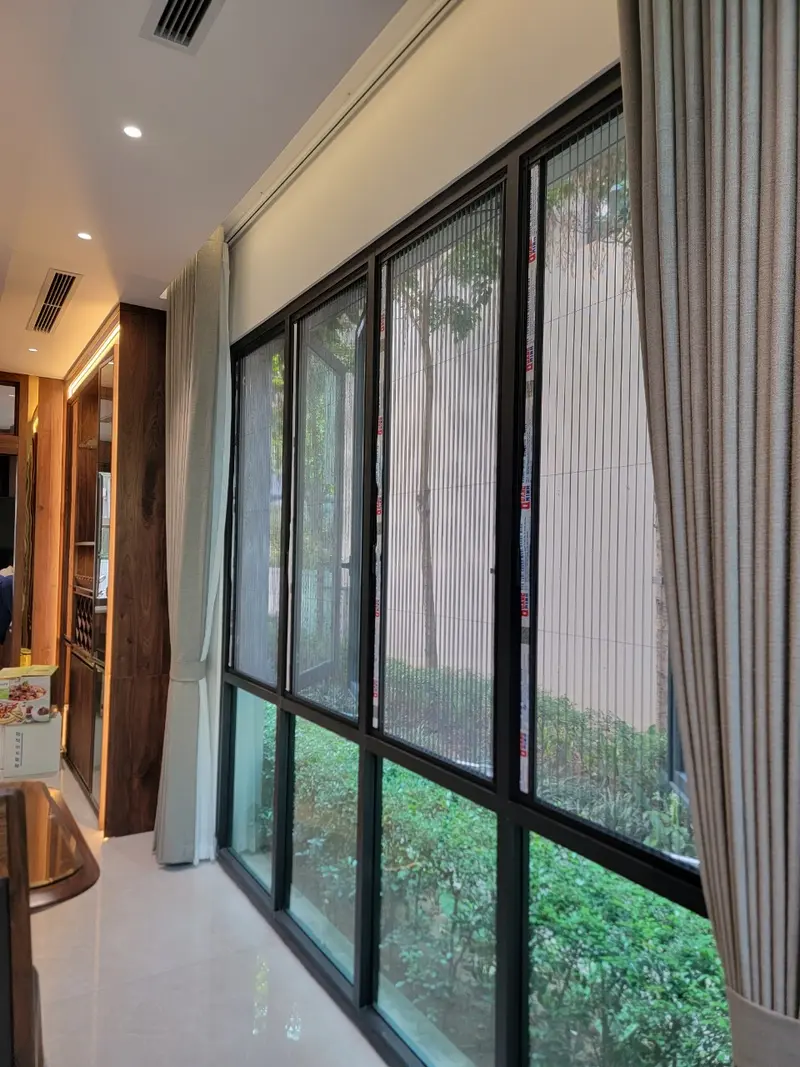 Cửa xếp lá nhôm Quang Minh