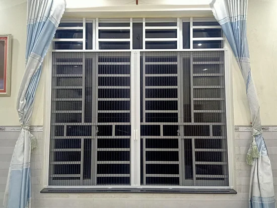 cửa lưới chống muỗi quảng trị