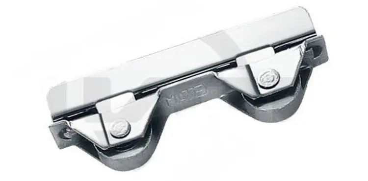 Bánh xe Matex được trang bị vòng bi, giúp cửa di chuyển êm mượt