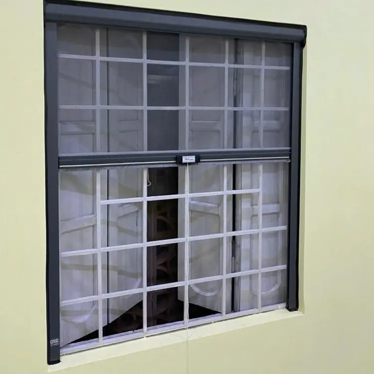 Cửa lưới chống muỗi tự cuốn dọc BASIC