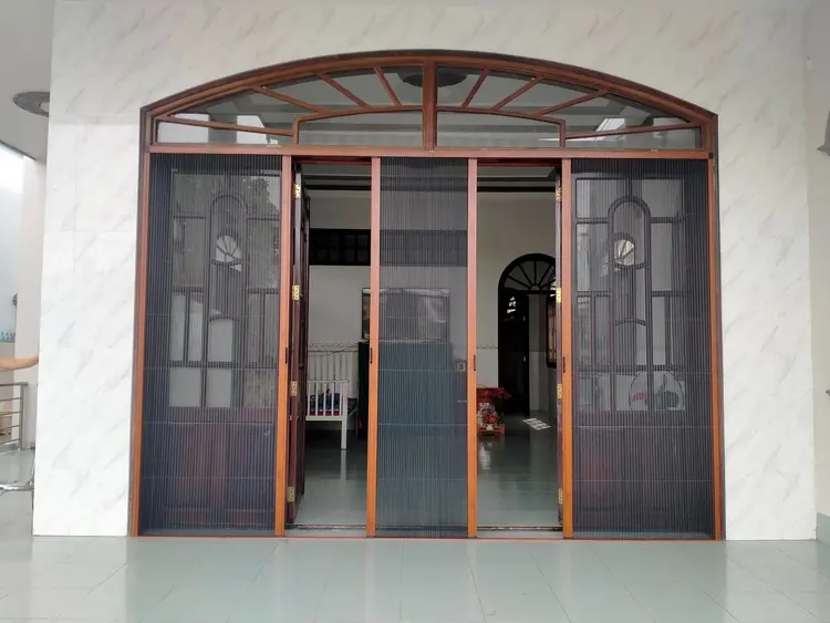 Cửa lưới dạng xếp chống muỗi có nhiều công năng