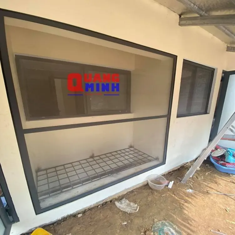Quang Minh thi công và lắp đặt cửa lưới chống muỗi cố định theo yêu cầu