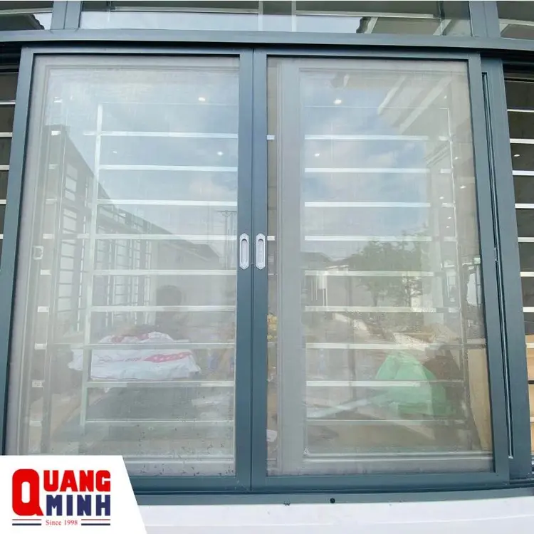 Cửa lưới chống muỗi dạng lùa lắp tại cửa sổ