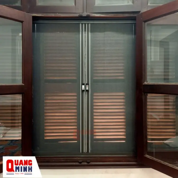 Cửa lưới chống muỗi Hải Dương tự cuốn lắp đặt tại cửa sổ phòng ngủ