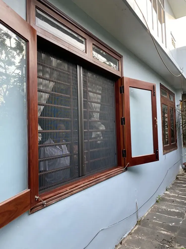 Cửa lưới chống muỗi Vũng Tàu – Mẫu cửa lưới chống muỗi dạng xếp Địa chỉ: Đ. Trần Nguyên Đán – P. Thắng Nhất – TP Vũng Tàu – Bà Rịa Vũng Tàu Thời gian hoàn thành: 22/08/2020