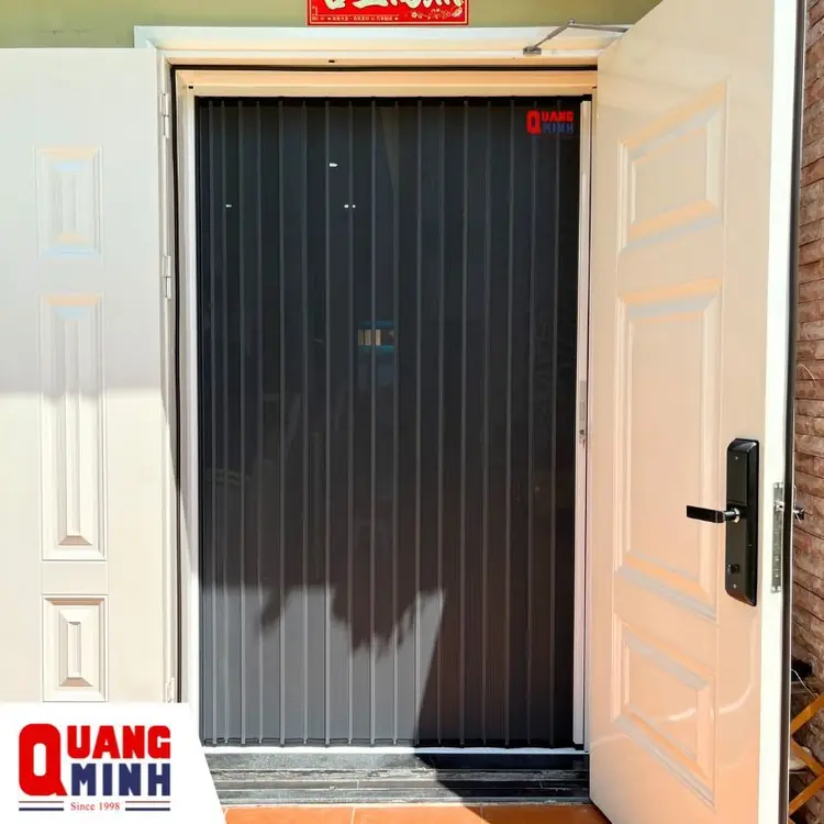 Thi công, lắp đặt cửa xếp lá nhôm tại Biên Hòa