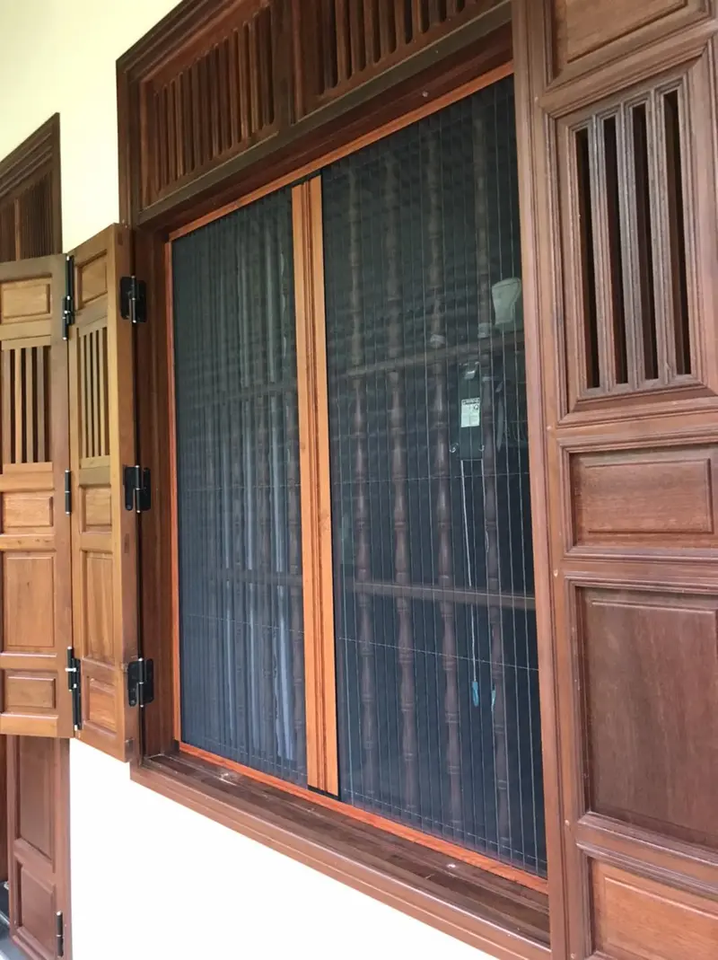 Cửa chống muỗi dạng xếp