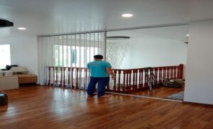 Hình ảnh thi công cửa xếp lá nhựa