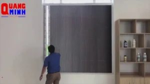 Kiểm tra bề mặt lưới cũng như các chi tiết