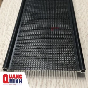 Phần lưới nhôm của cửa xếp lá nhôm