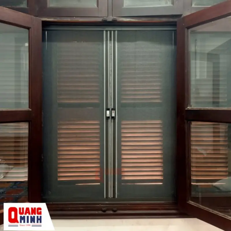 Cửa lưới chống muỗi tự cuốn có thể lắp