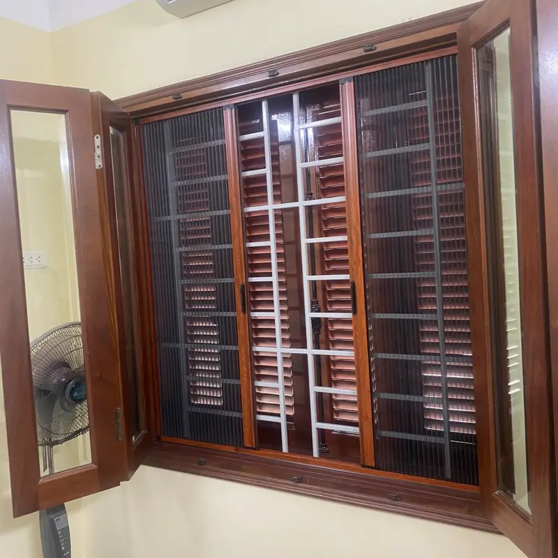 Cửa lưới chống muỗi tự cuốn ngang 