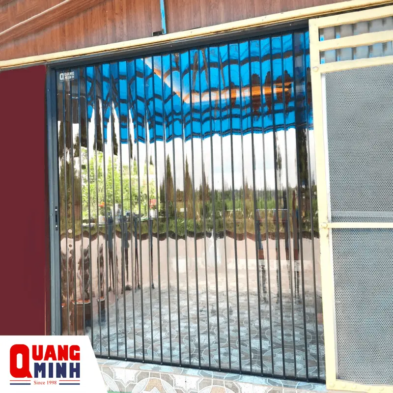 Giá cửa xếp lá nhựa phụ thuộc