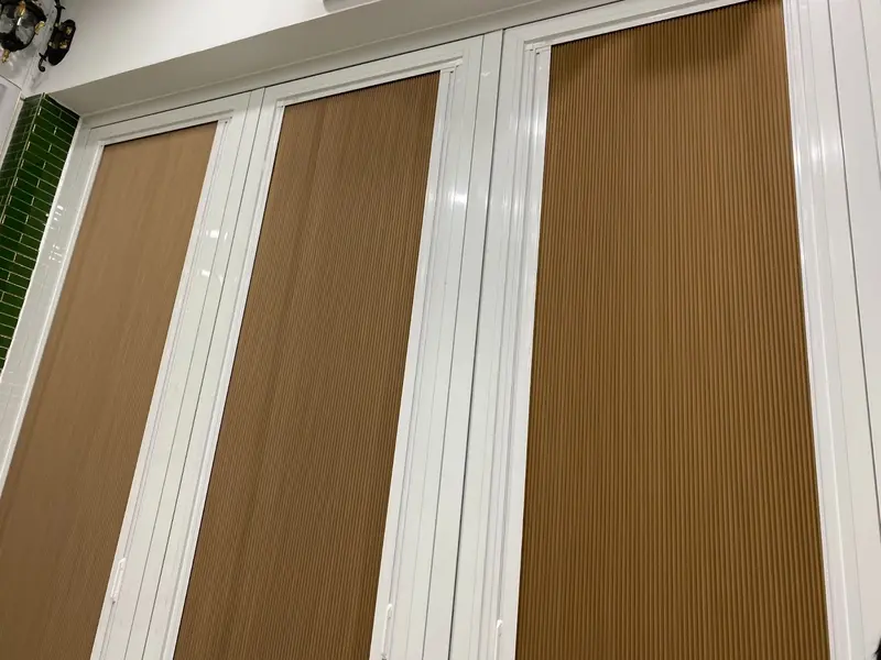 Rèm tổ ong Quang Minh lắp đặt